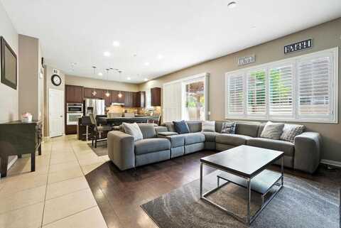 1528 Carpinteria St, Chula Vista, CA 91913