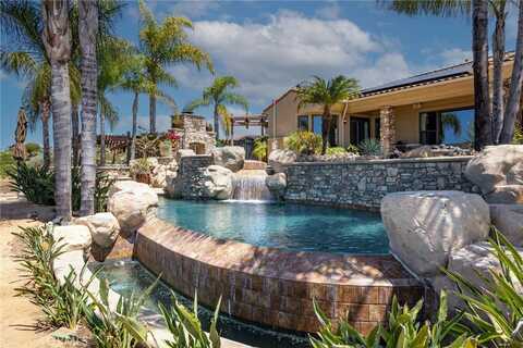 3863 Flowerwood Lane, Fallbrook, CA 92028