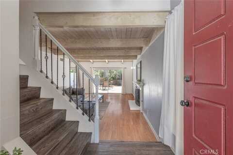 1546 Holly Court, Thousand Oaks, CA 91360