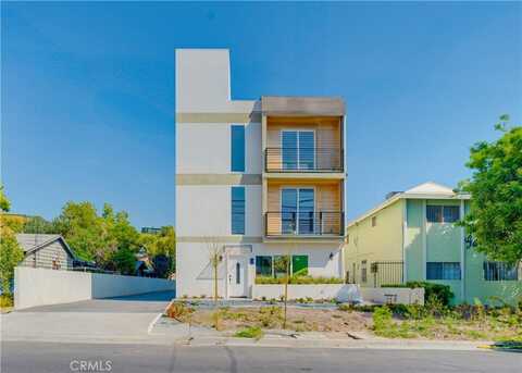 712 N Chestnut Avenue 1/2, Los Angeles, CA 90042