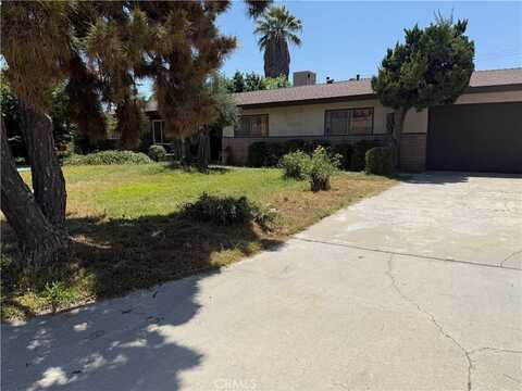 5874 Olive Avenue, Rialto, CA 92377