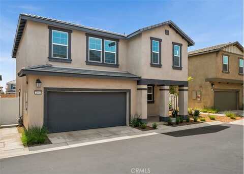 2502 Gunner Ridge Way, Rialto, CA 92377