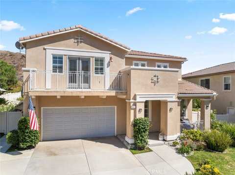 15520 Megan Drive, Canyon Country, CA 91387