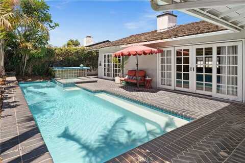 233 E 21st Street, Costa Mesa, CA 92627