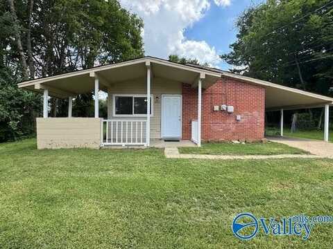 4807 Cottonwood Drive NW, Huntsville, AL 35810