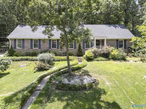 1822 Mountainbrook Drive SE, Huntsville, AL 35801