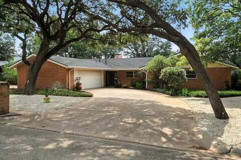 24 Club Terrace, Sweetwater, TX 79556