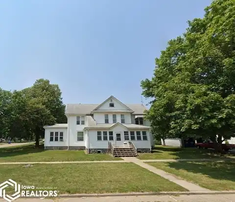 304 S Wilson Avenue, Jefferson, IA 50129