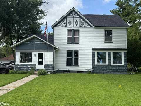 411 E Division Street, Orient, IA 50858