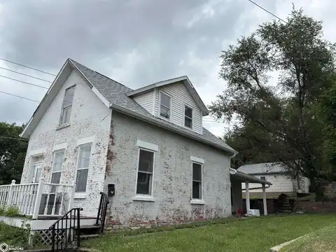 18 N. 1st St, Keokuk, IA 52632