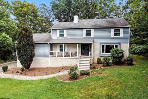 41 Chardonnay Drive, Morgantown, WV 26508