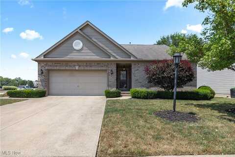 1098 Molland Drive, Brunswick, OH 44212