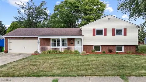 717 7th Street NE, North Canton, OH 44720