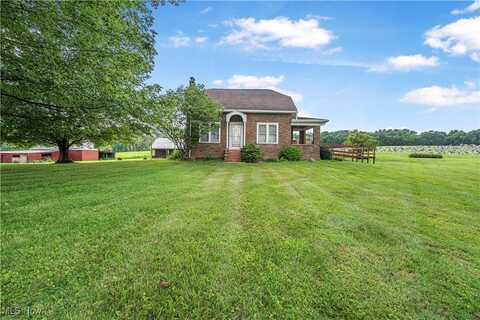 6825 Rose Hill Road, Roseville, OH 43777