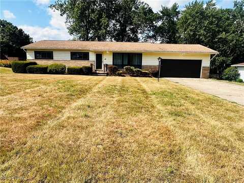 67 Moore Road, Akron, OH 44319