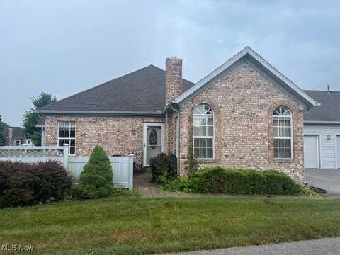 103 Stonegate Circle, Bowling Green, OH 43402