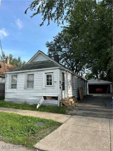 7011 Guthrie Avenue, Cleveland, OH 44102