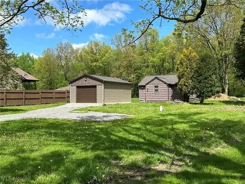 4129 Kincaid E Road NW, Warren, OH 44481