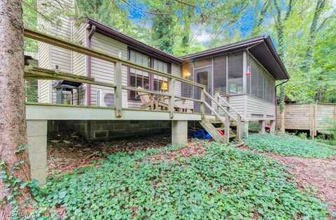 3549 Rockwood Drive SW, Carrollton, OH 44615