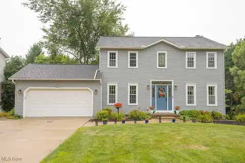 2276 Sandalwood Drive, Twinsburg, OH 44087