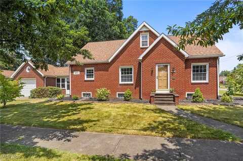 445 E Catawba Avenue, Akron, OH 44301
