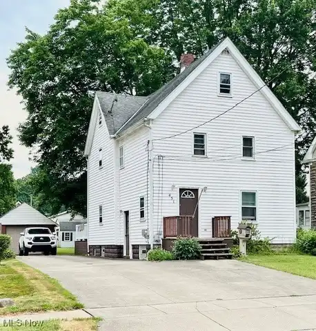 451 Pratt Street, Ravenna, OH 44266