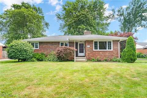 2657 Coblentz Drive, Poland, OH 44514