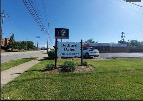 215 Dalepark Drive unit: 5, Bedford, OH 44146