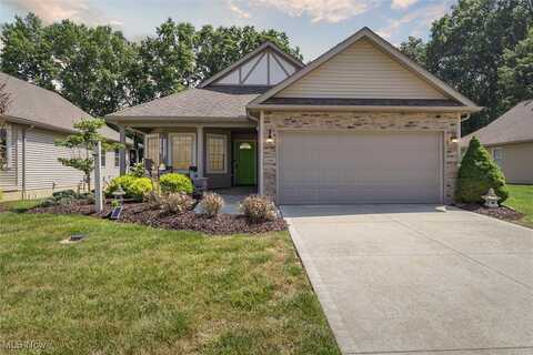 1146 Fox Run, Grafton, OH 44044