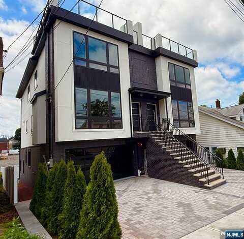 362 Lafayette Avenue A, Cliffside Park, NJ 07010