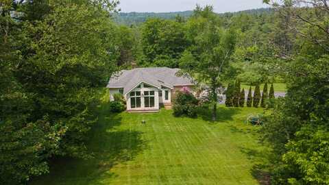 16 Knights Hill Road, New London, NH 03257
