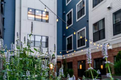 99 Foundry Place, Portsmouth, NH 03801