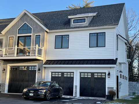 30 Quimby Mountain Road, Hooksett, NH 03106