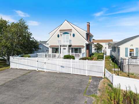 539 Ocean Boulevard, Seabrook, NH 03874