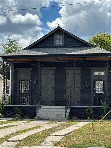 1960 N ROCHEBLAVE Street, New Orleans, LA 70119