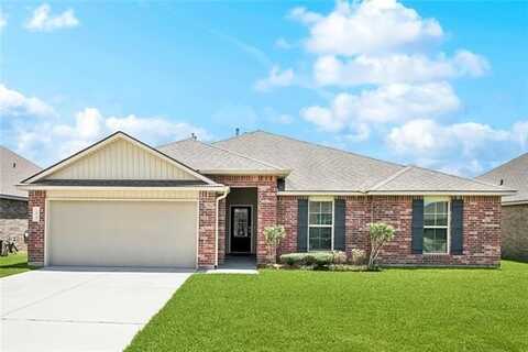 16730 HIGHLAND HEIGHTS Drive, Covington, LA 70435