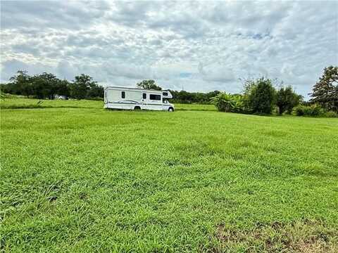 157 CHOUEST Lane, Buras, LA 70041