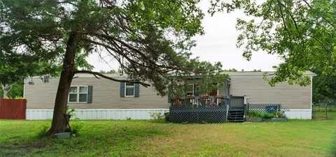 900 N 254 Road, Mounds, OK 74047