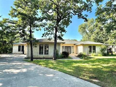 8307 S Allegheny Avenue, Tulsa, OK 74137