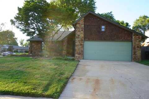 1312 W Birmingham Street, Broken Arrow, OK 74011
