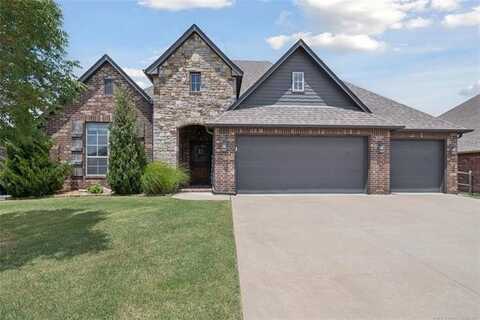 7609 E 83rd Place North, Owasso, OK 74055