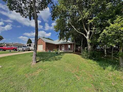 213 S Preston Street, Alvarado, TX 76009