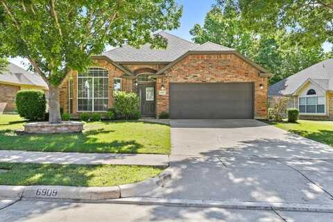 6909 Crenshaw Lane, Denton, TX 76210