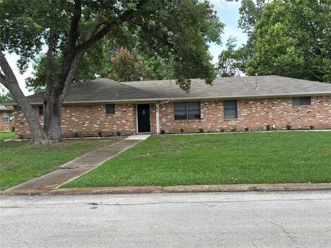 1614 Comanche Trail, Garland, TX 75043