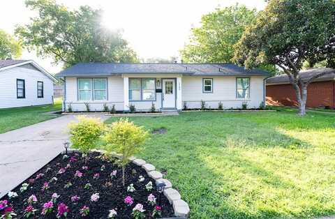 1102 Pampa Drive, Mesquite, TX 75149