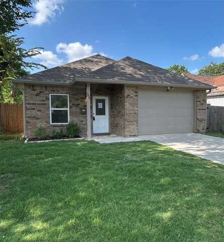 1431 E Maddox Avenue, Fort Worth, TX 76104