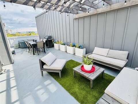 1771 Mccoy Street, Dallas, TX 75204