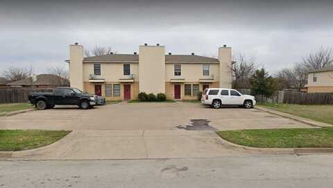 400 Cambridge Drive, Saginaw, TX 76179