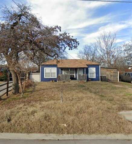 2825 Mclemore Avenue, Fort Worth, TX 76111