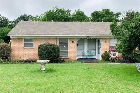 308 Hilltop Avenue, Richardson, TX 75081